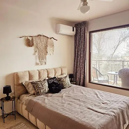 Three-room Свети-Влас