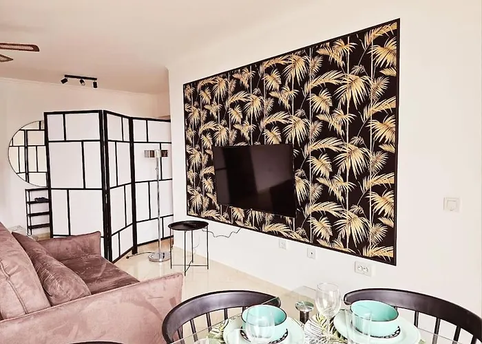 Daire Three-room Sveti Vlas