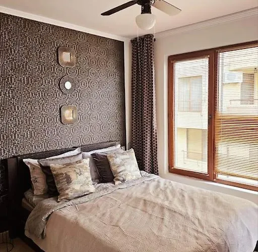 Daire Three-room Sveti Vlas