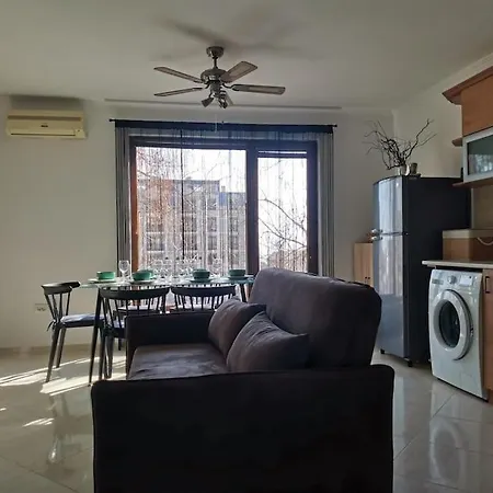 Three-room Апартаменты Свети-Влас